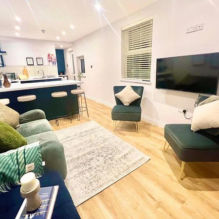 Gorgeous Newly Renovated 2 Double Bed Flat Apartment Swansea Exterior foto