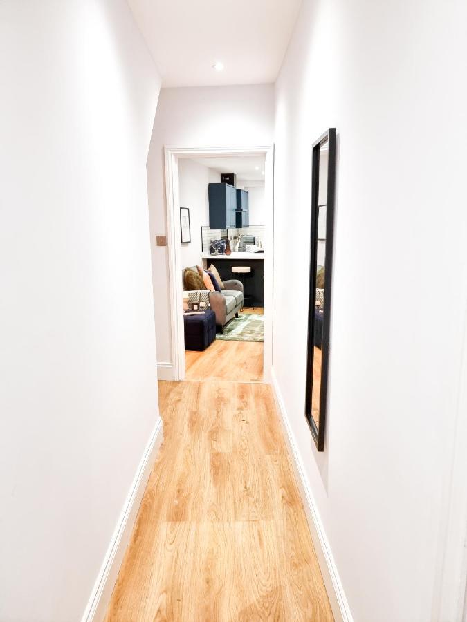 Gorgeous Newly Renovated 2 Double Bed Flat Apartment Swansea Exterior foto