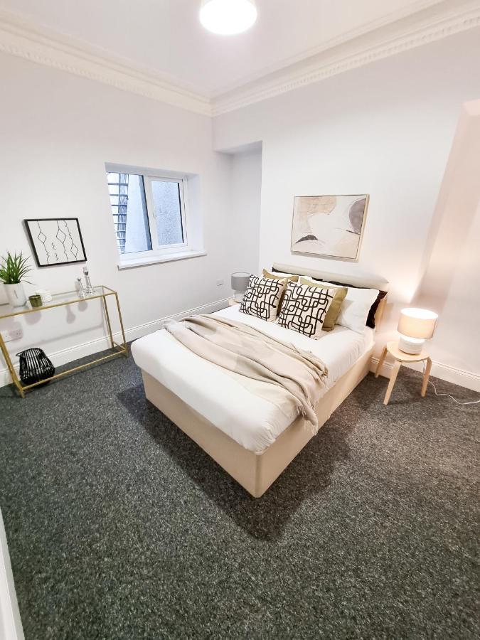 Gorgeous Newly Renovated 2 Double Bed Flat Apartment Swansea Exterior foto